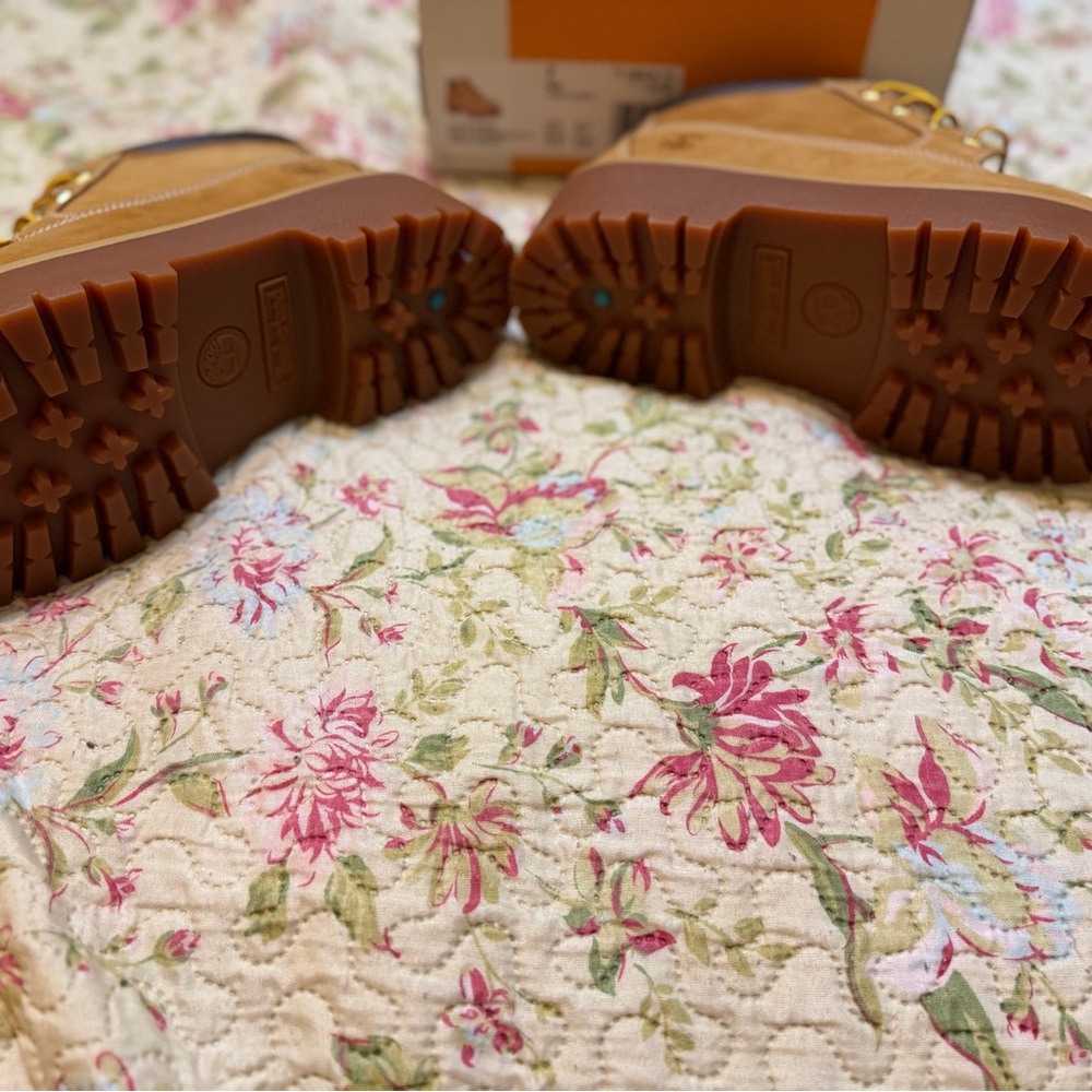 Timberland Tan Lace Up Boots